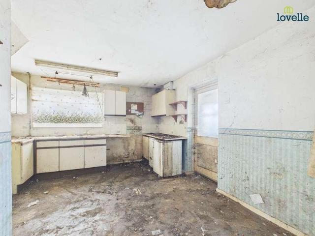 3 bed house for sale