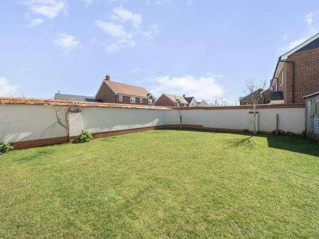 3 bed house for sale