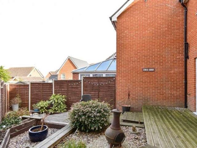 3 bed house for sale