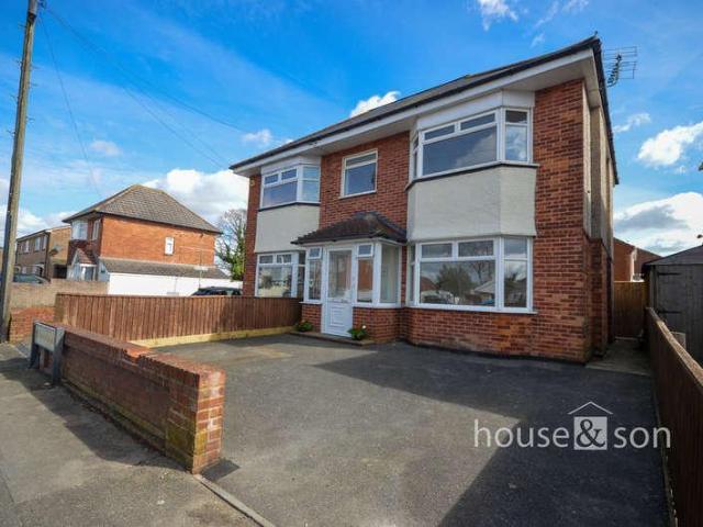 3 bed house for sale