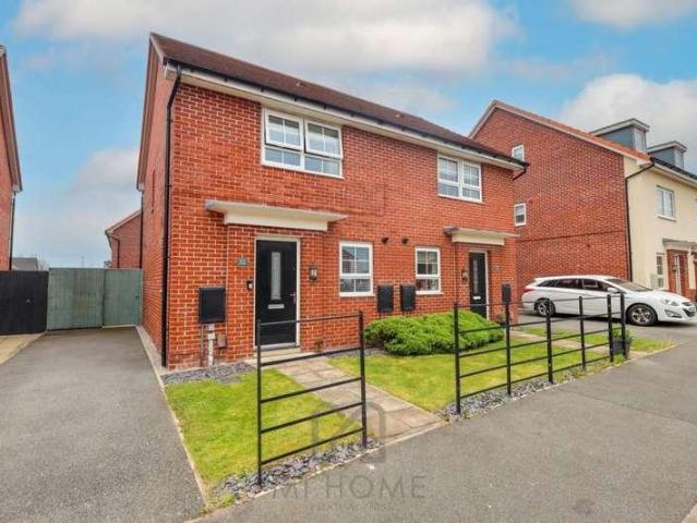 3 bed house for sale