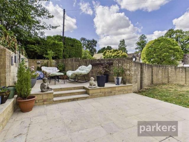 3 bed house for sale