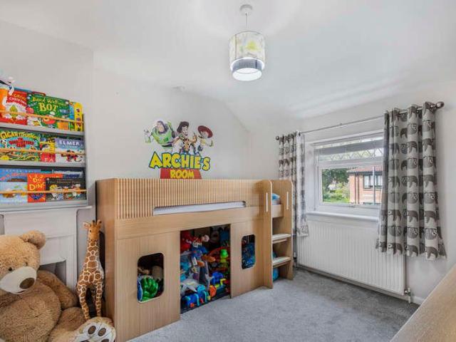 3 bed house for sale