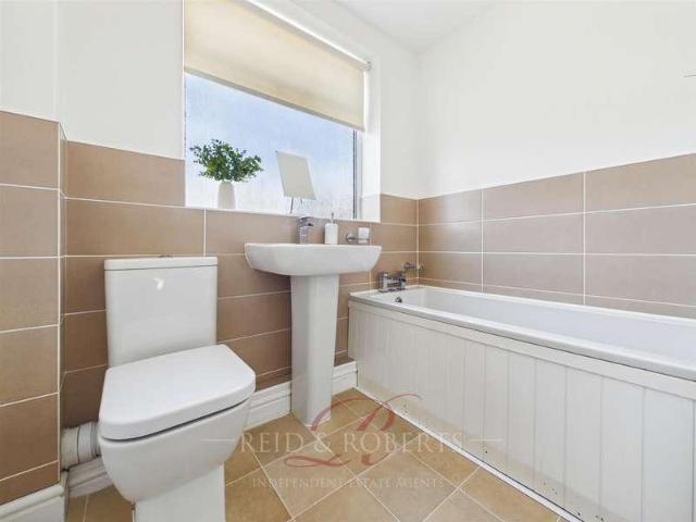 3 bed house for sale