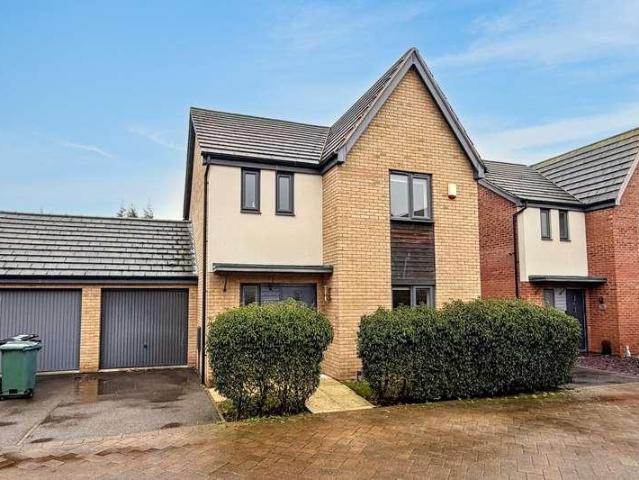 3 bed house for sale