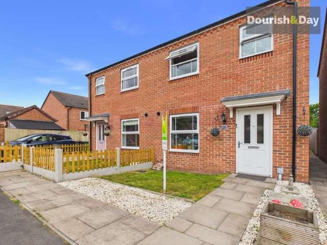 3 bed house for sale