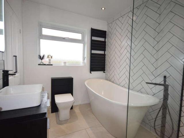 3 bed house for sale