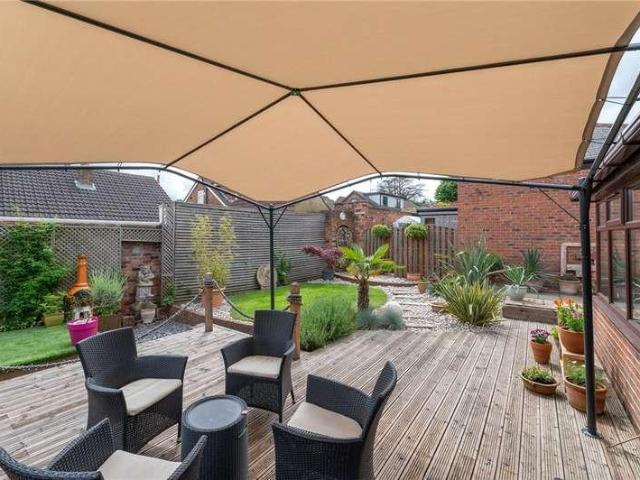 3 bed house for sale