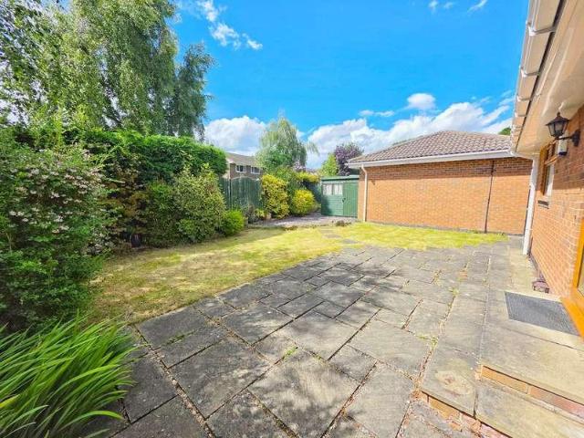 3 bed house for sale