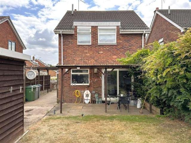 3 bed house for sale