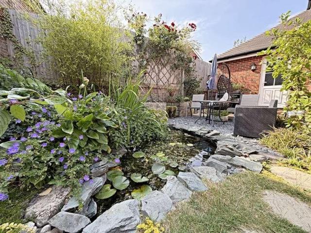 3 bed house for sale