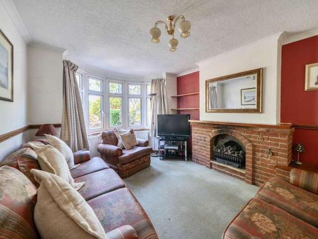 3 bed house for sale