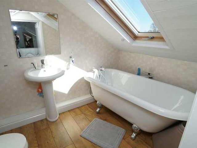 3 bed house for sale