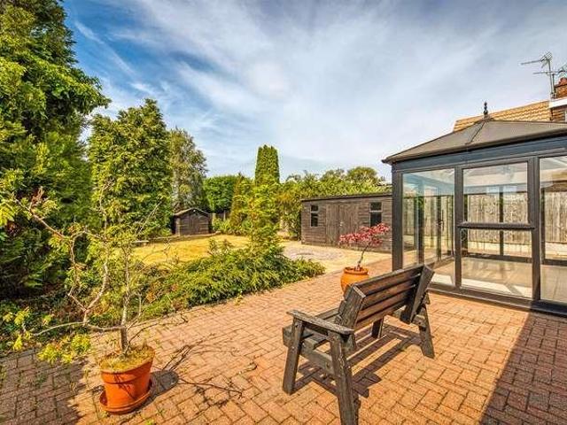 3 bed house for sale