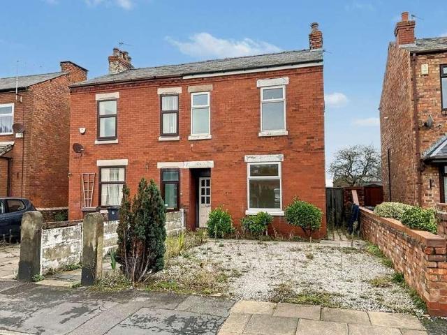 3 bed house for sale