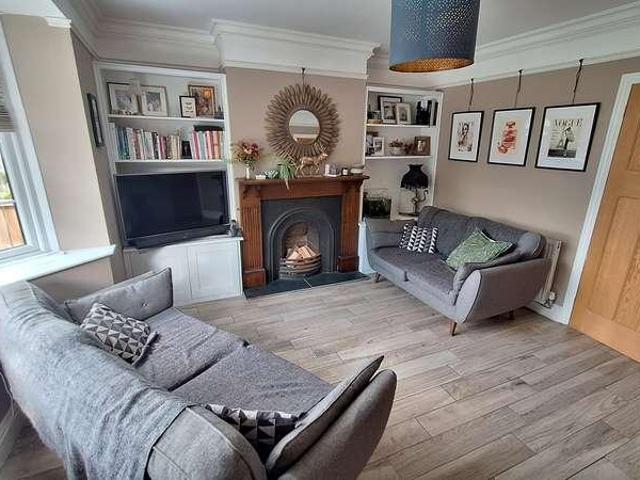 3 bed house for sale