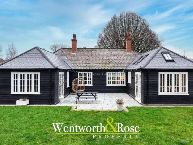 3 bed house for sale