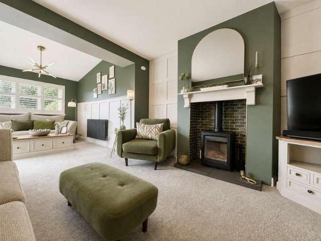 3 bed house for sale
