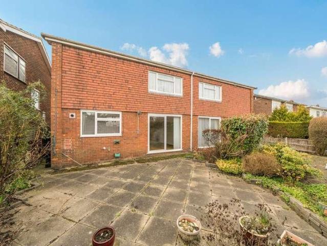 3 bed house for sale