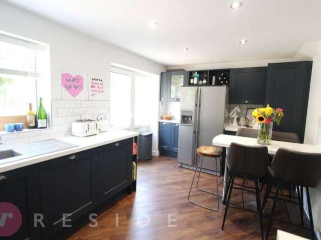 3 bed house for sale