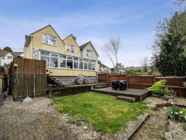 3 bed house for sale