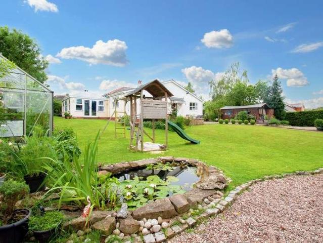 3 bed house for sale