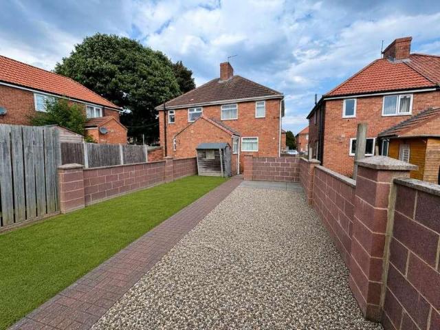 3 bed house for sale