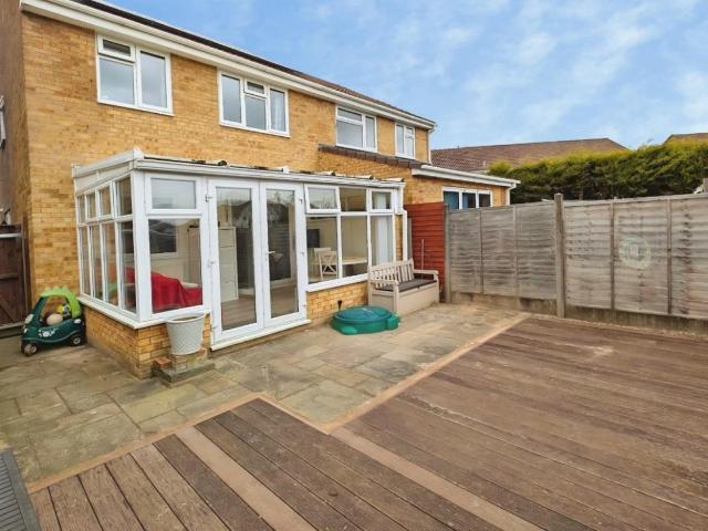 3 bed house for sale
