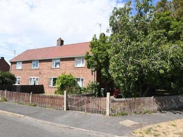 3 bed house for sale