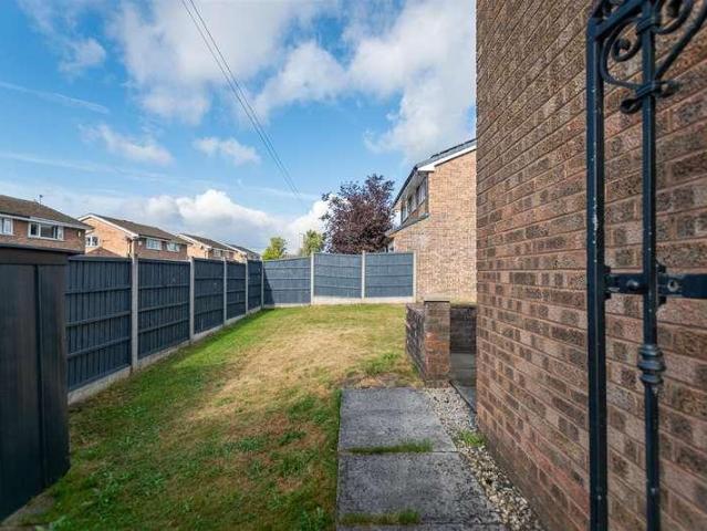 3 bed house for sale