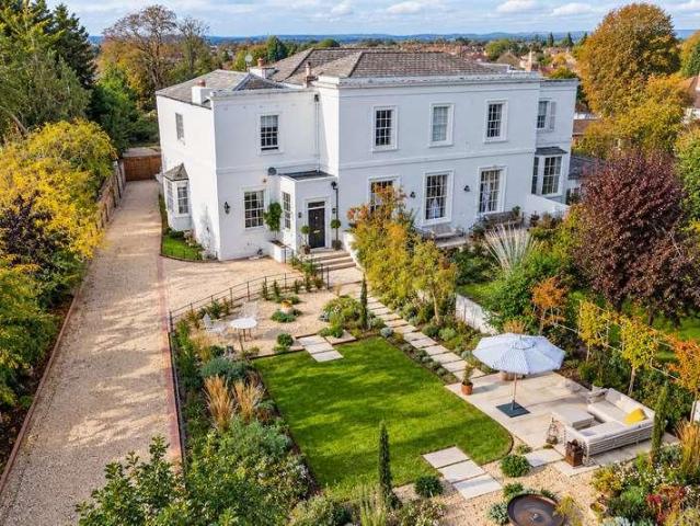 3 bed house for sale