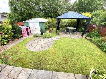 3 bed house for sale
