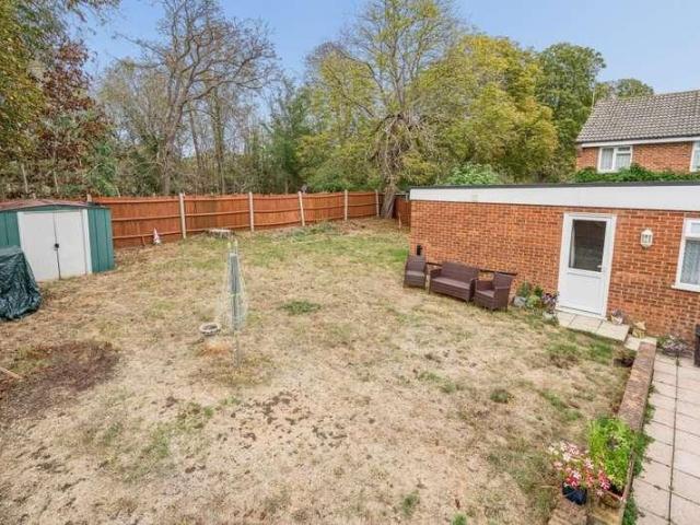 3 bed house for sale