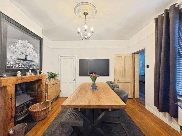 3 bed house for sale