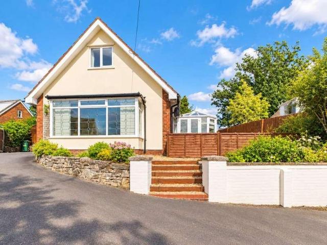 3 bed house for sale