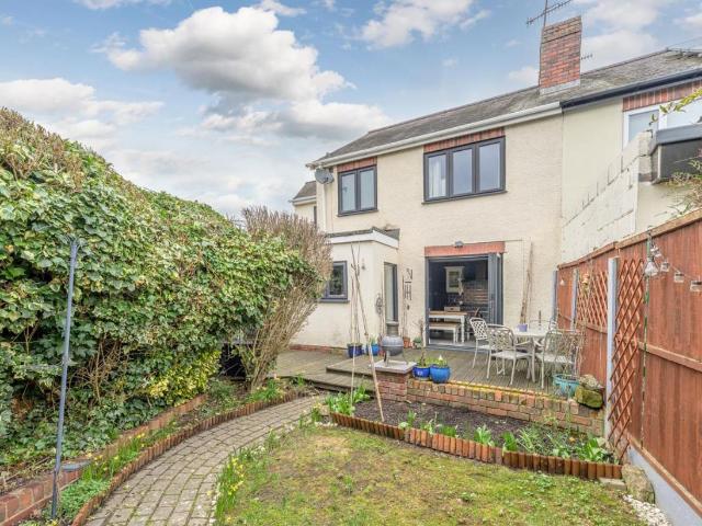 3 bed house for sale