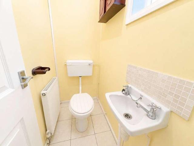 3 bed house for sale