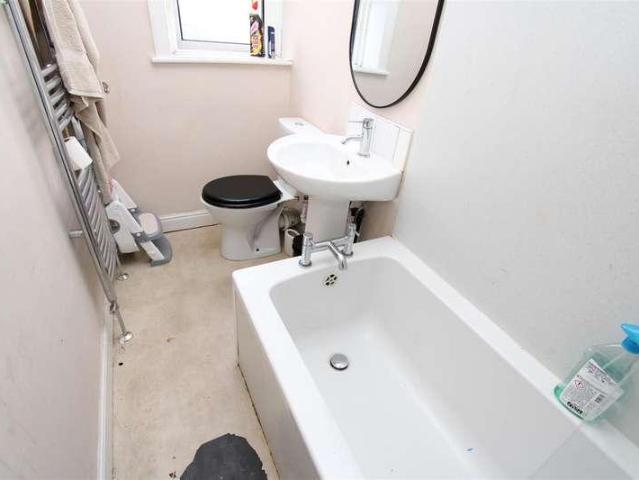 3 bed house for sale