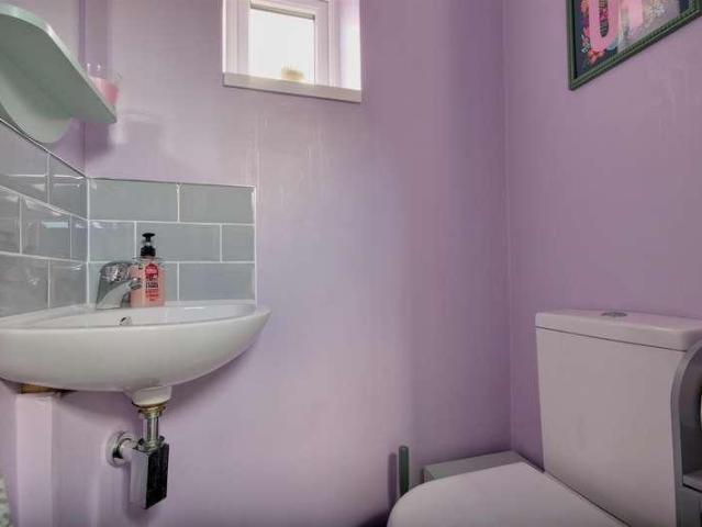 3 bed house for sale