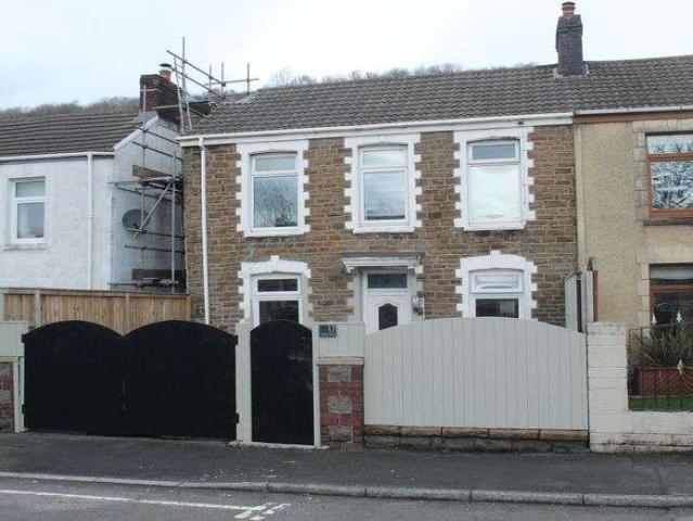 3 bed house for sale