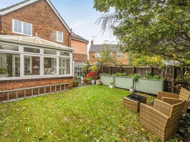3 bed house for sale