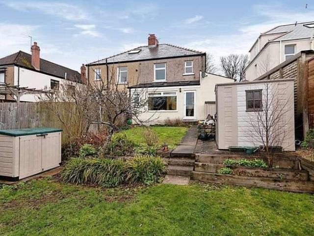 3 bed house for sale