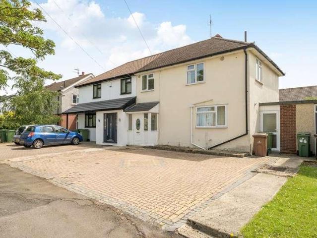 3 bed house for sale