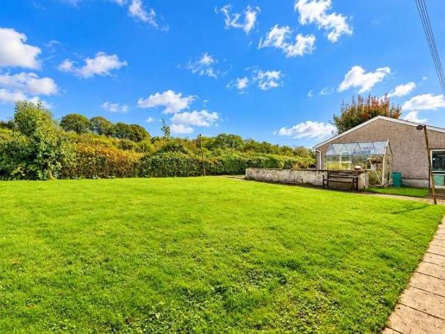 3 bed house for sale