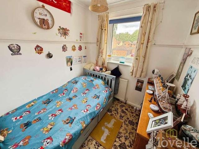 3 bed house for sale