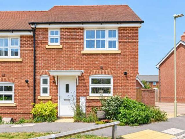 3 bed house for sale