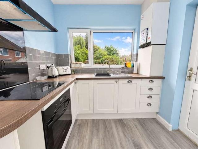 3 bed house for sale