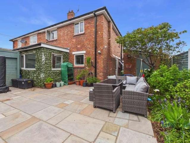 3 bed house for sale