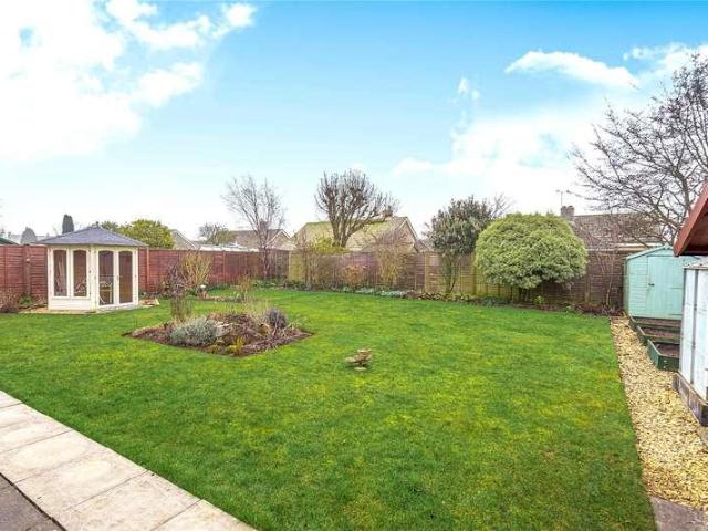 3 bed house for sale
