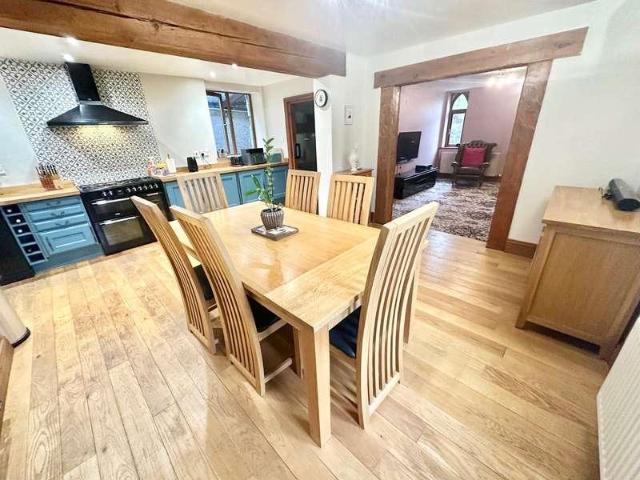 3 bed house for sale